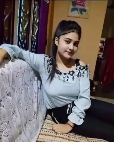 Escorts Service In Deola